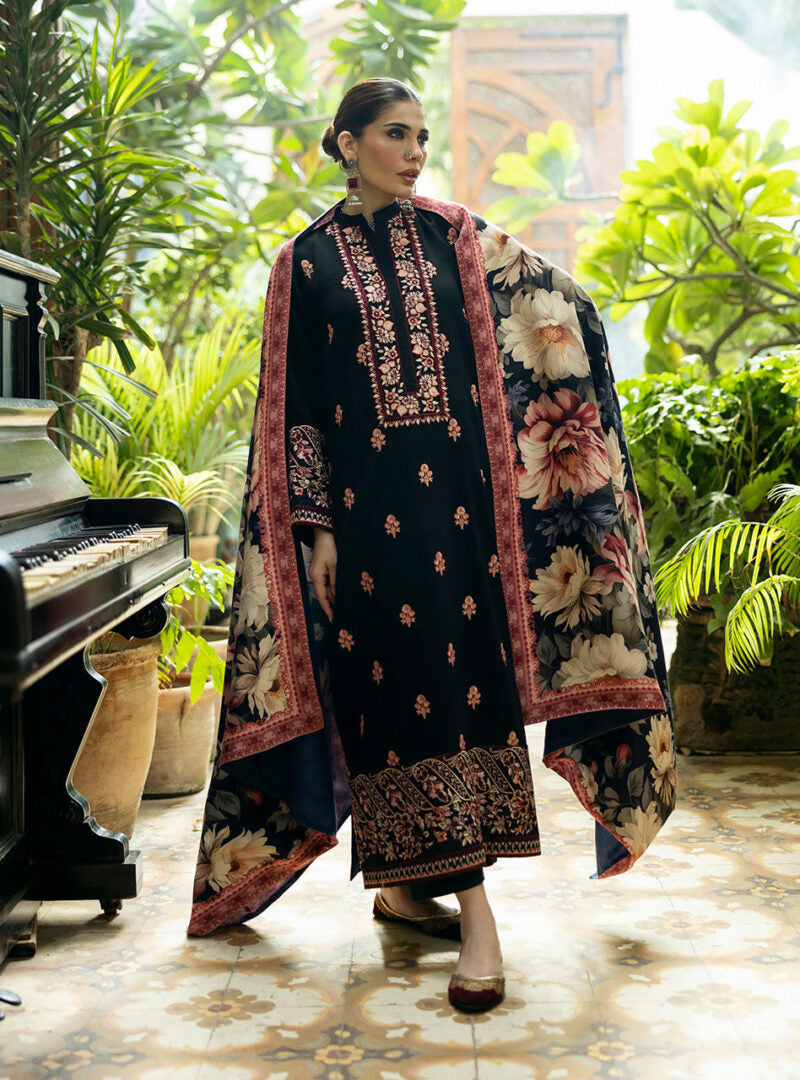 Zainab Chotani 285 – Premium Dhanak Suit with Heavy Embroidery & Wool Dupatta