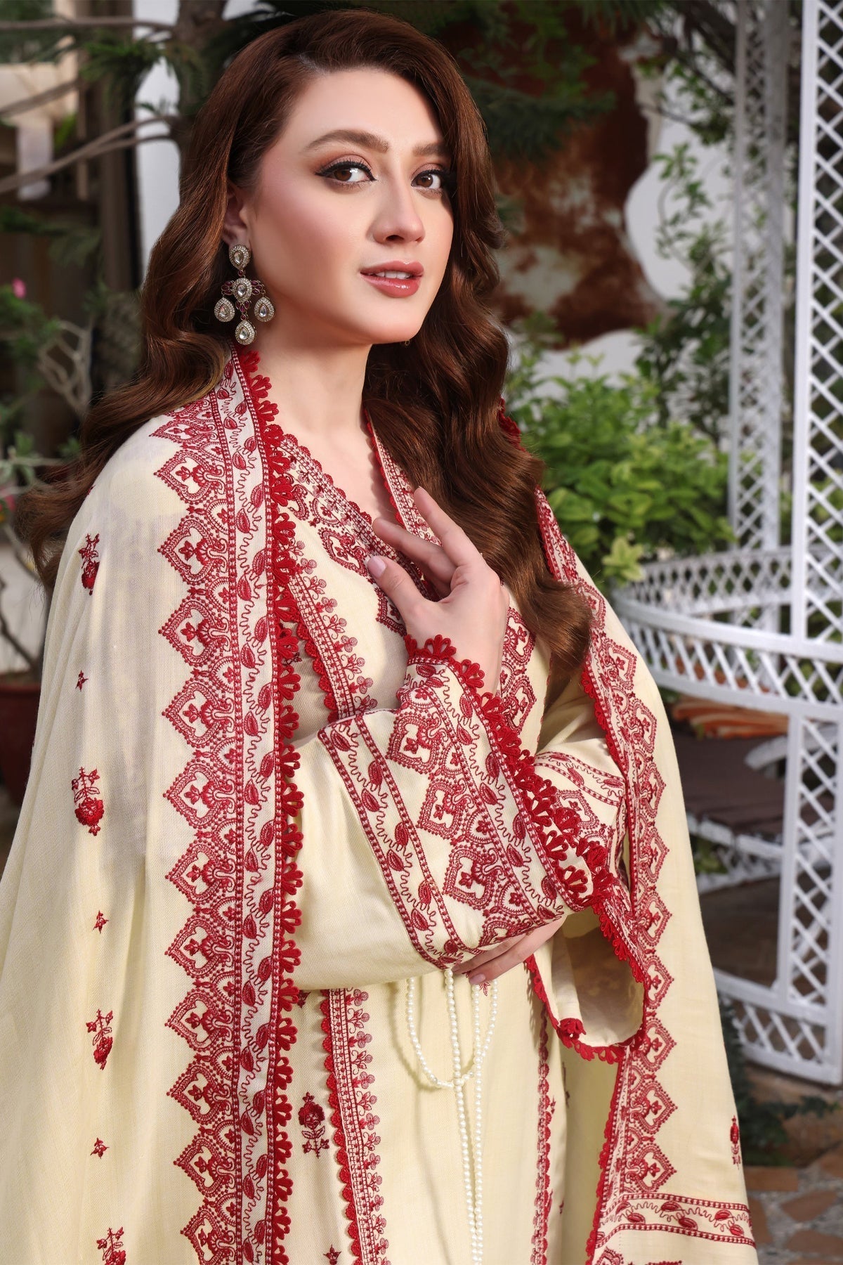Aneela's 301 – Luxurious Dhanak Embroidered Suit with Ready-to-Wear Dupatta