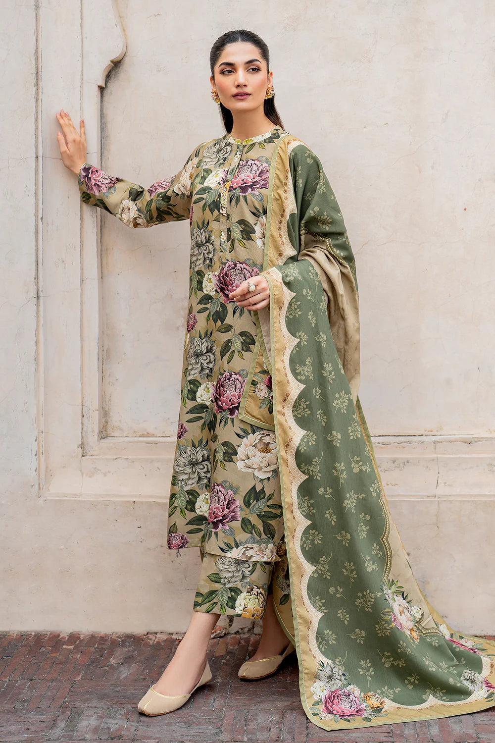Baroque-Viscous With Bamber Duppata