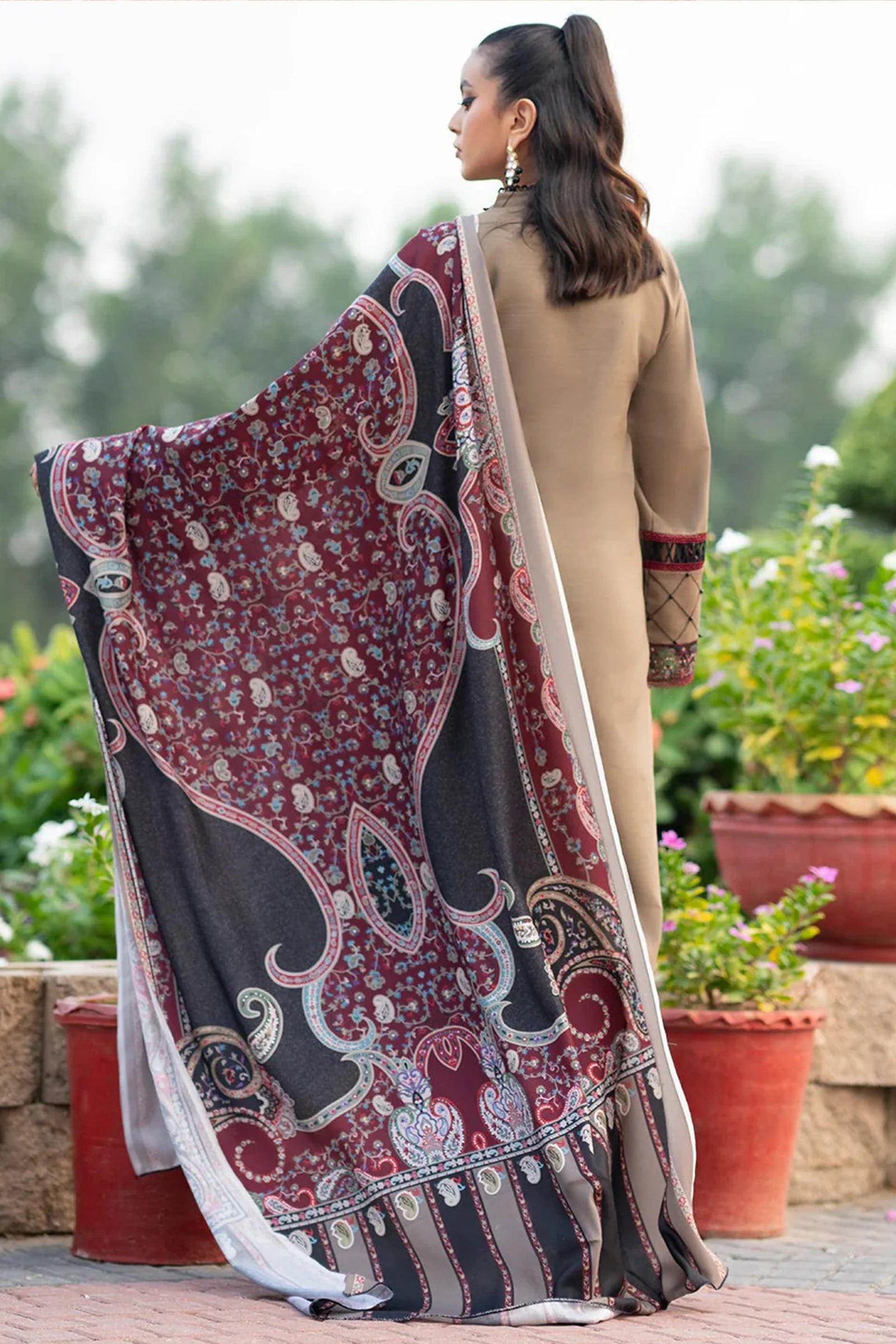 Dhannak - 3pc Embroidered Suit