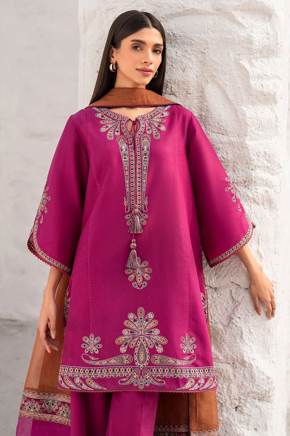Jazmin - 3pc Lawn Embroidered Suit