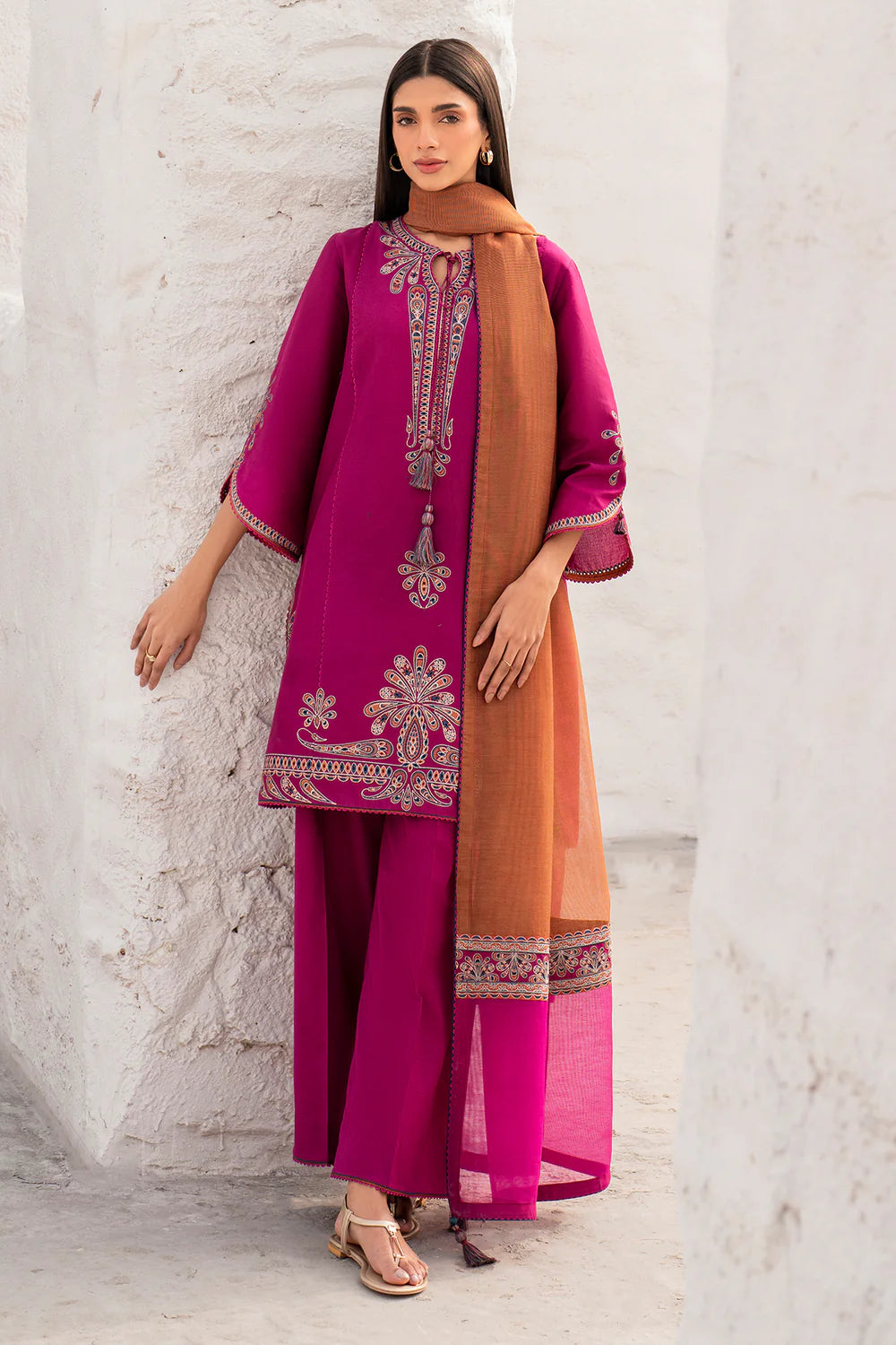 Jazmin - 3pc Lawn Embroidered Suit