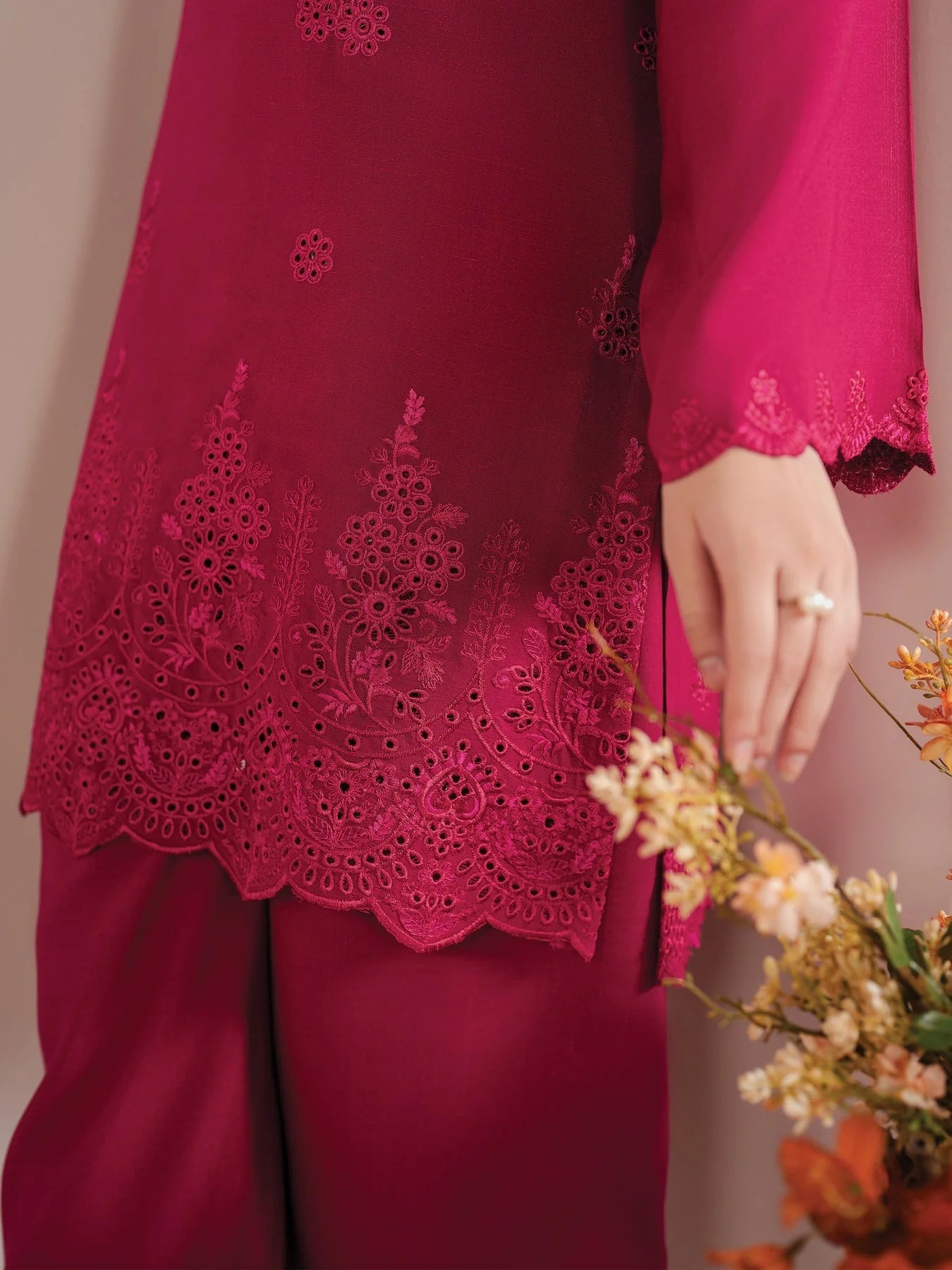 GARNET - 3pc Lawn Embroidered Suit