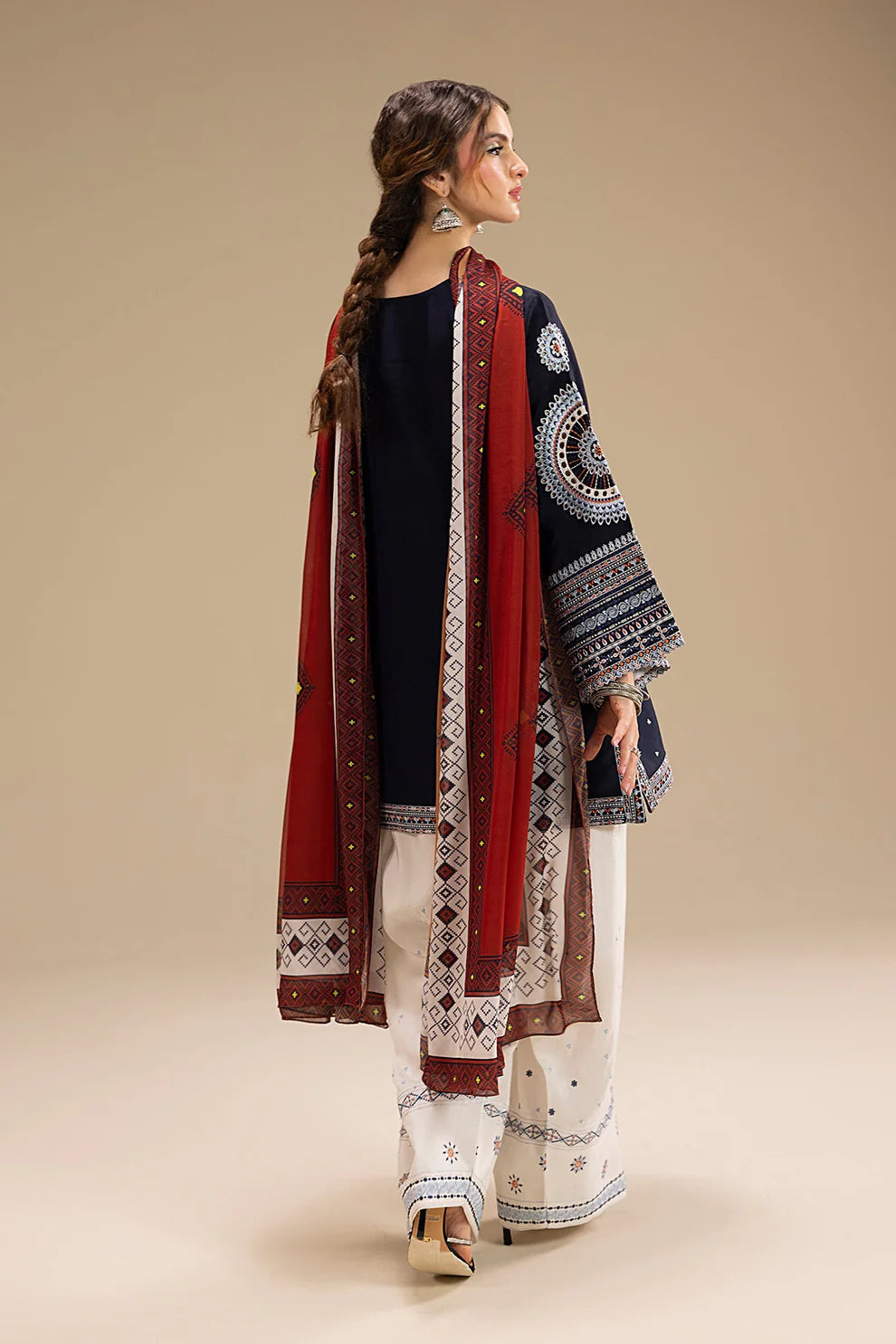 JAZMIN - 3pc Lawn Embroidered Suit