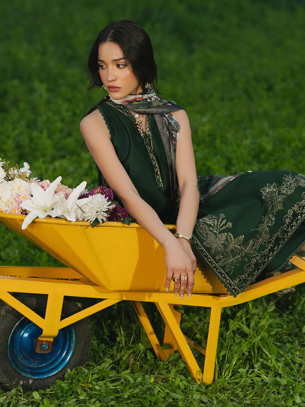 LAALAIN - 3pc Lawn Embroidered Suit
