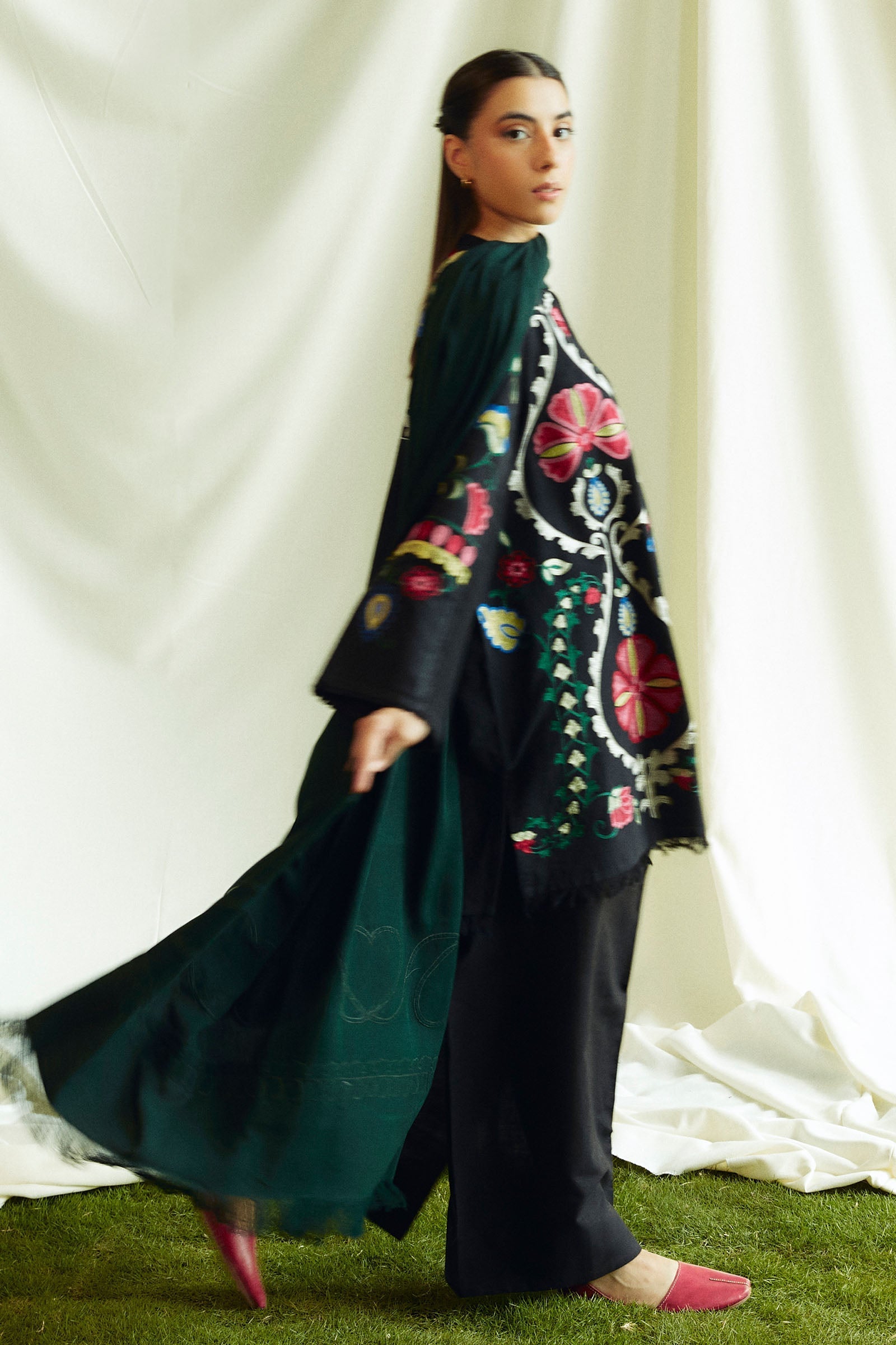 COCO by Zara Shahjahan – Luxury Embroidered DHANAK Winter Suit