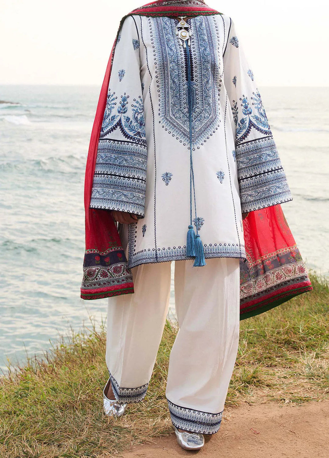 Husain Rehar 293 – Premium Embroidered Dhanak Suit with Wool Dupatta