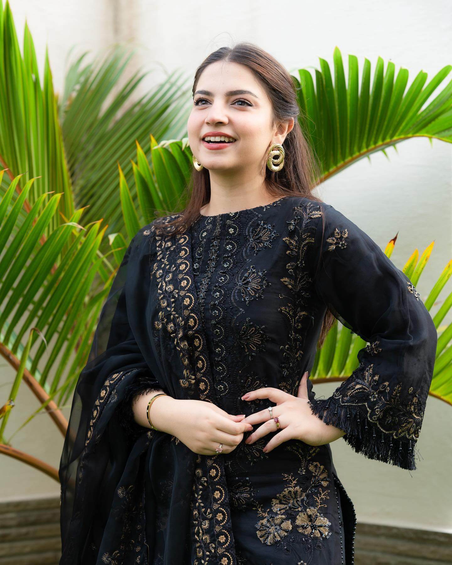 Luxury Dhanak Embroidered 3-Piece with Organza Dupatta